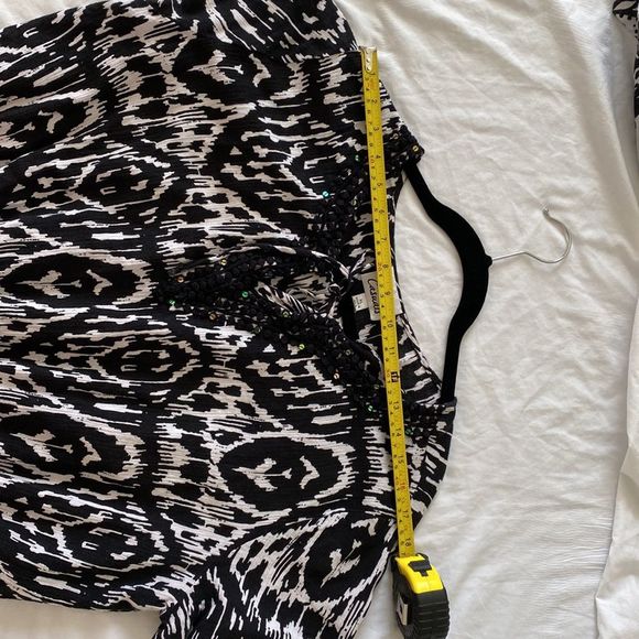 Oso casual two piece skirt, size extra, large, black, and white - Picture 8 of 10